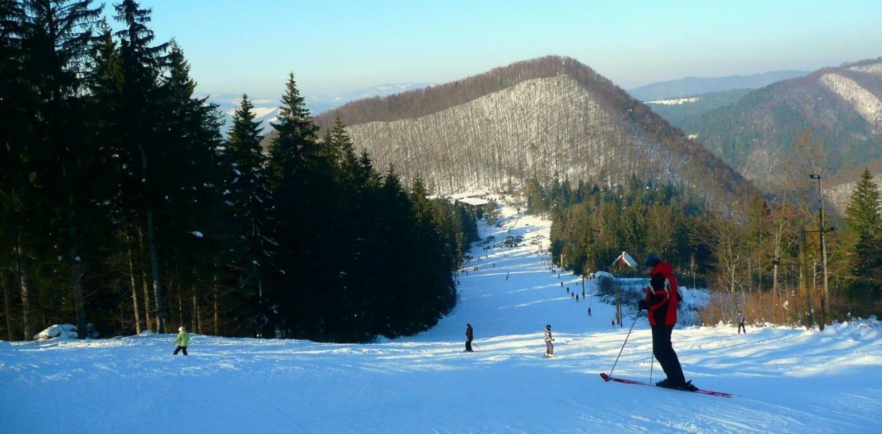 Chalet Velke Ostre Radola Kültér fotó